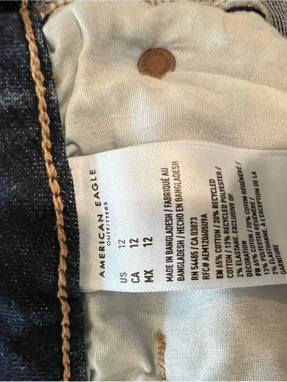 American Eagle Outfitters High-Rise Curvy Midi short